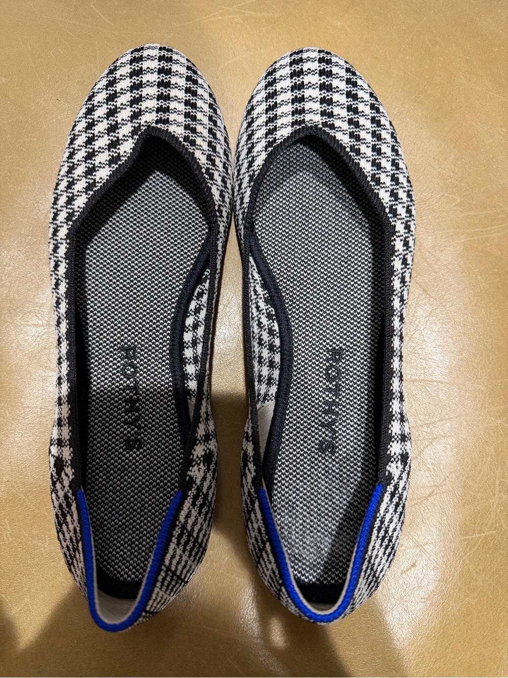 Trotters Women's Houndstooth Slip-On Flats - Black, White & Blue Trim